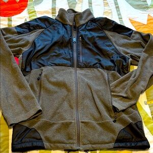 The North Face Men's Black and Heather Gray Fleece Jacket